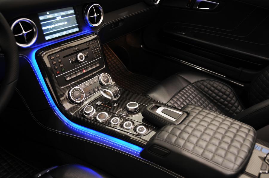  Mercedes-Benz SLS AMG Roadster by Brabus 2011 года  (фото 28 из 46)